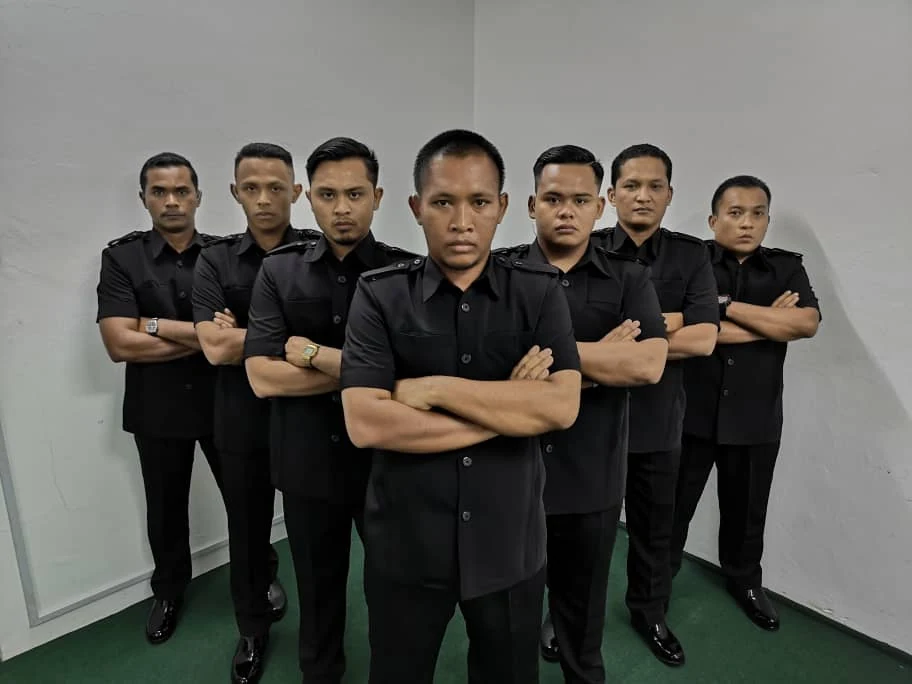 CRM personal protection team